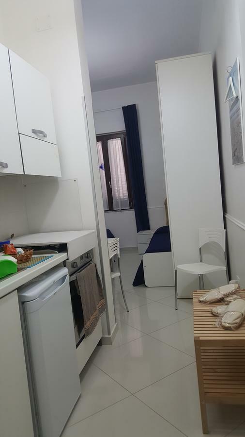 Al Porticciolo Bed & Breakfast Salerno Dış mekan fotoğraf