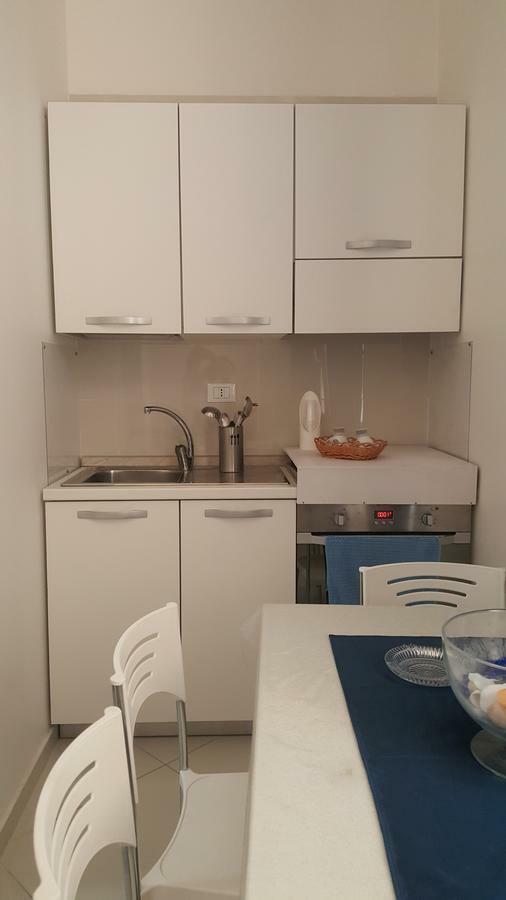 Al Porticciolo Bed & Breakfast Salerno Dış mekan fotoğraf
