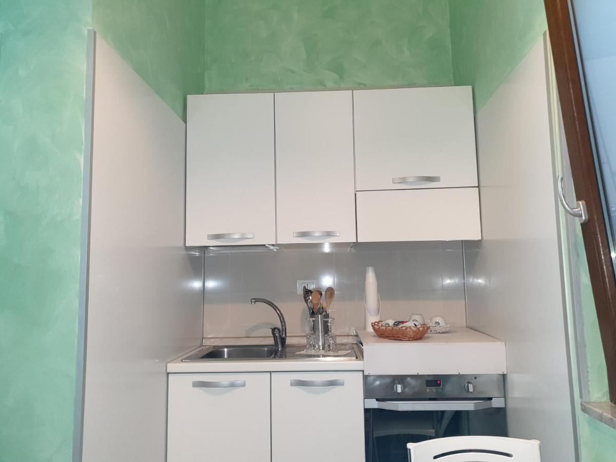 Al Porticciolo Bed & Breakfast Salerno Dış mekan fotoğraf