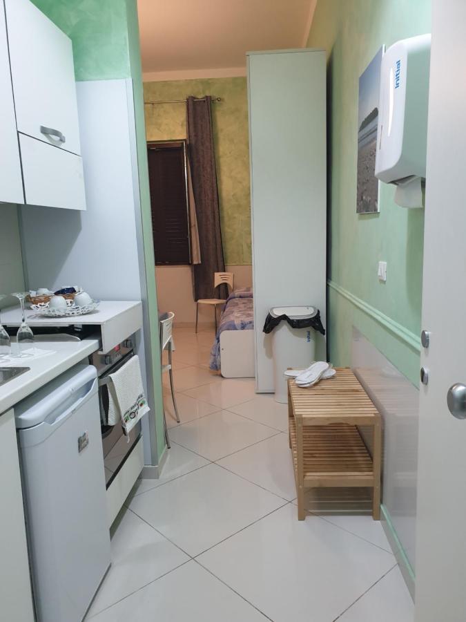 Al Porticciolo Bed & Breakfast Salerno Dış mekan fotoğraf